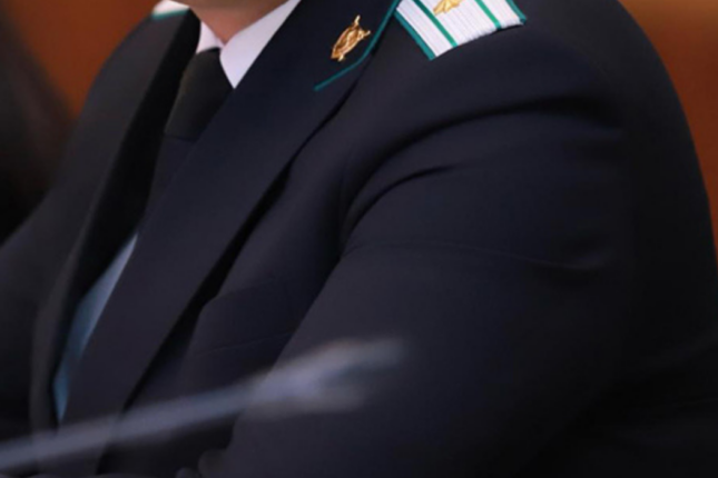 12 prokurorluq işçisi cəzalandırılıb