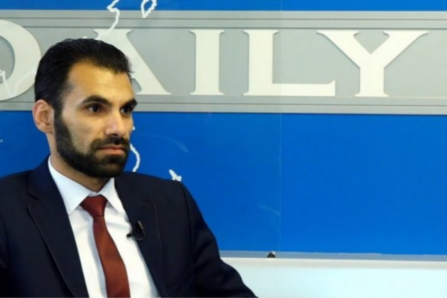 Poqosyan: “Ermənistan Əliyevin ayaqları altında sürünən heçlikdir”