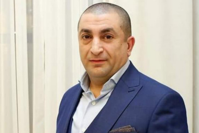 Erməni politoloqdan Paşinyana tövsiyyə: “Ey dabanyalayan, get, Əliyevdən düzgünlüyü öyrən”