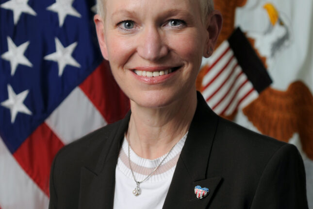 “Ukraynanın taleyi silahların tez çatdırılmasından asılıdır”