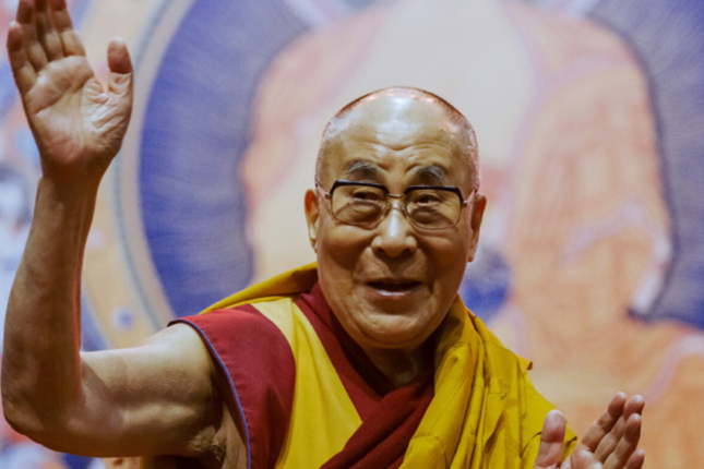 Dalay Lama 130 ildən çox yaşayacağına ümid edir
