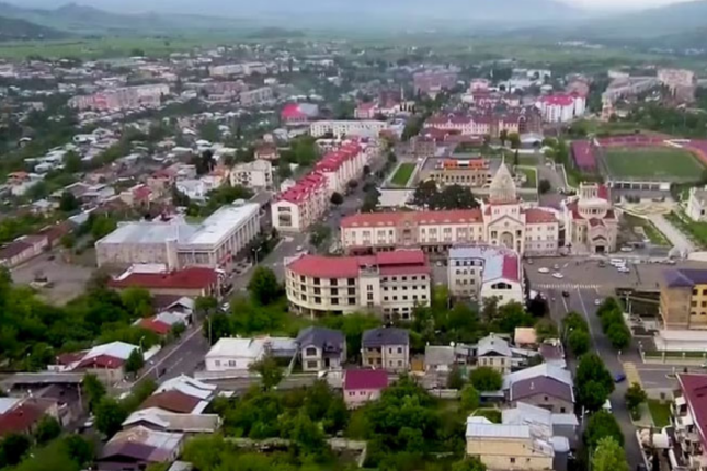 “İrəvanlılar Xankəndidən köçənlərlə məzələnirlər”