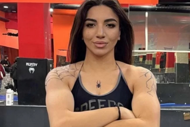 Tulin Ələkbərova yumruğa görə cəzalandırıldı