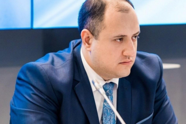 Akopyan: “Paşinyan müharibədən öncə Əliyevə uduzmuşdu”