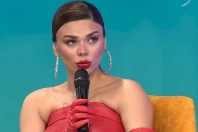 Rəqsanə Aysunun atasından danışdı: “Qarmon ifaçısı idi” – VİDEO