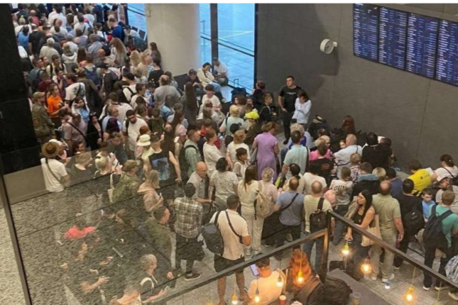 Rusiya hava limanlarında xaos – 140 reys təxirə salındı – FOTO+VİDEO