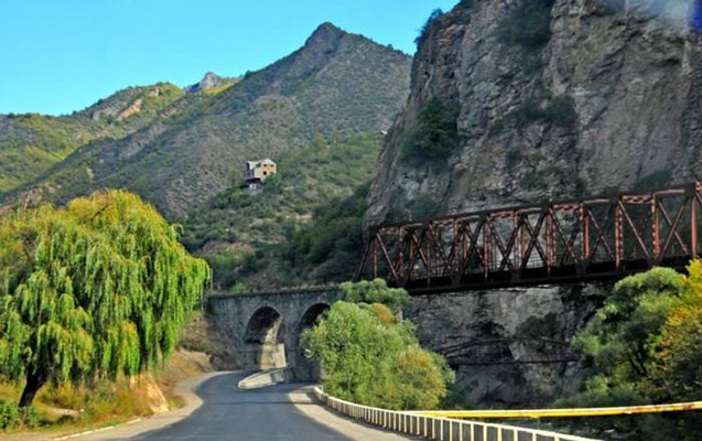 İran mediası Zəngəzur dəhlizindən nə yazır?