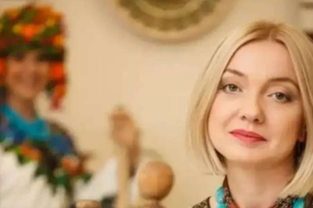 Rus dilinin xüsusi statusu ləğv edilməlidir – İvanovskaya