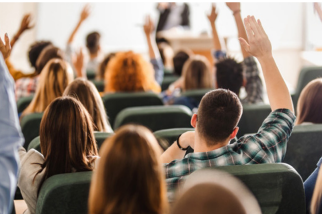 Xaricdə təhsil alanlara xəbərdarlıq!