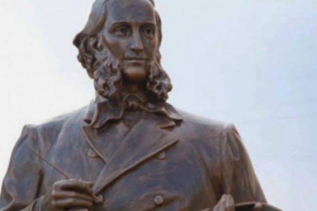 Xankəndidə qanunsuz ucaldılan daha bir abidə SÖKÜLDÜ