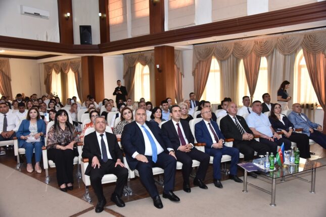 Nəsimi rayonunda “Qərbi Azərbaycan irsi” kitabının  təqdimatı keçirilib