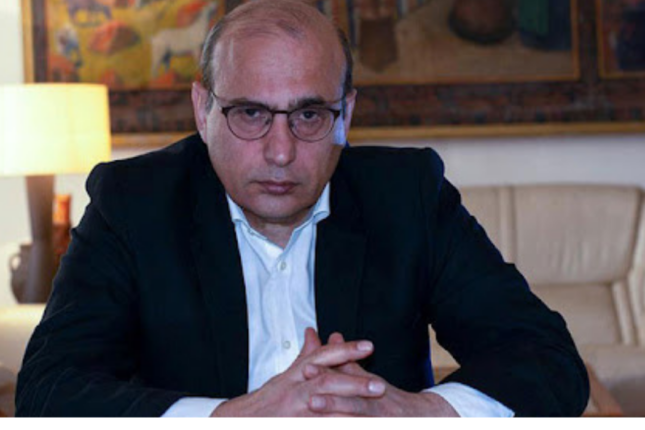 Danelyan: “Paşinyan Əliyevin arxasınca sürünür”