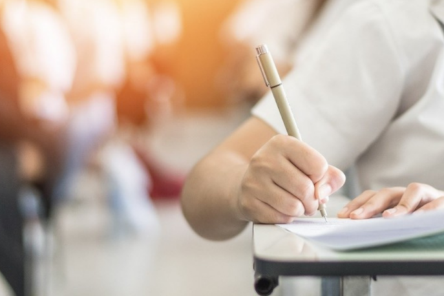 Jurnalistikaya qəbul üzrə qabiliyyət imtahanının nəticələri açıqlanıb