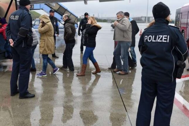 Finlandiya rusiyalıları qovur