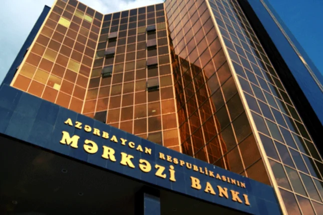 Mərkəzi Bank “Viator Mikro Kredit Azərbaycan” BOKT-u və onun vəzifəli şəxsini cərimələdi