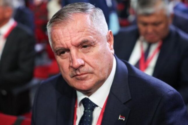 Serbiyanın Baş naziri istefa verdi