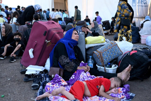 İran 2 milyona yaxın qaçqını Əfqanıstana qaytaracaq