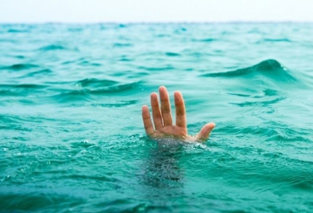 16 yaşlı gənc dənizdə boğulub