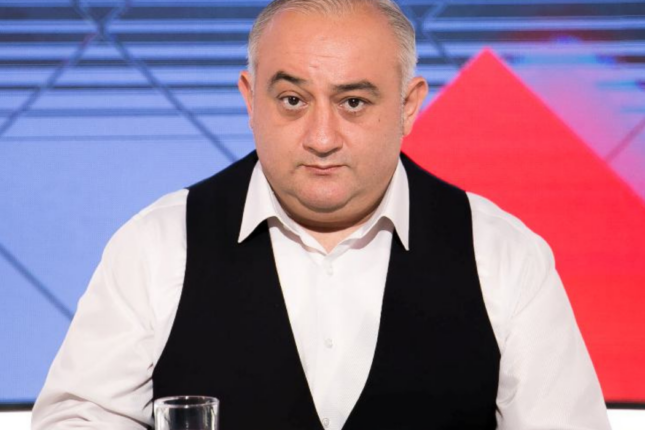 İrəvanlı jurnalistin açıqlaması ortalığı qarışdırdı