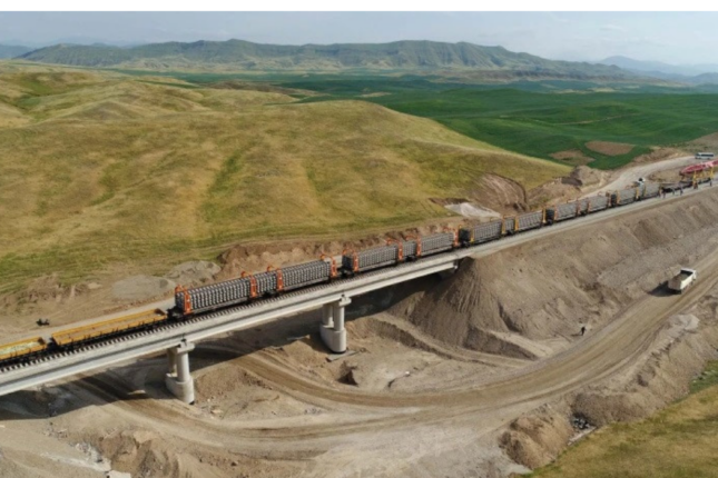 “Zəngəzur dəhlizi 2027-ci ilə qədər 50-100 milyard dollar gəlir gətirəcək”