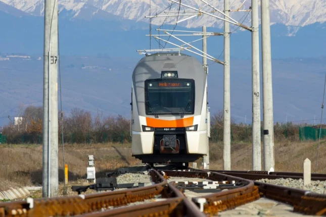 Hövsanda sürət qatarı — Bu şəxslər evsiz qala bilər — AÇIQLAMA