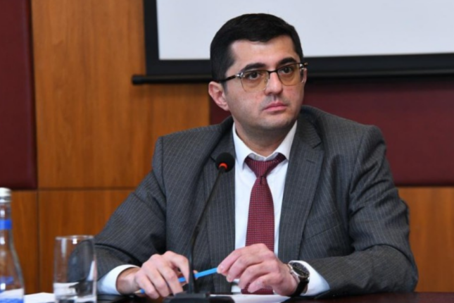 ADNSU aviabiletlərə 159 min manat xərcləyəcək