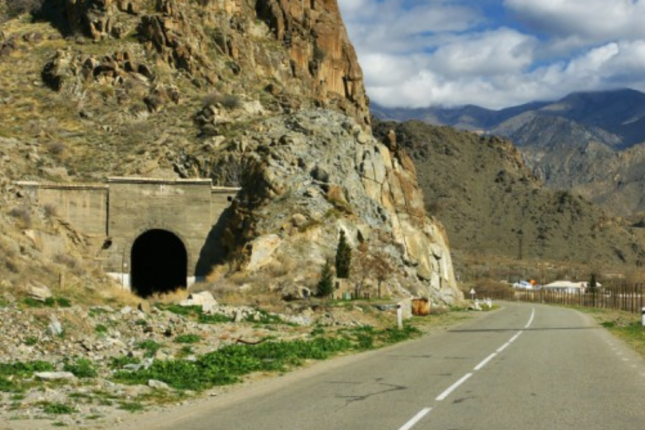 İranlı deputat: “Zəngəzur dəhlizi məsələsində səhlənkarlıq etmək olmaz”