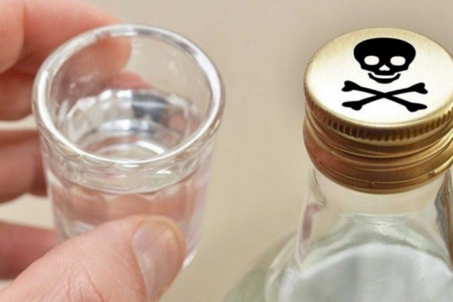 Arıqlamaq üçün sirkə turşusu içən Sumqayıt sakini öldü