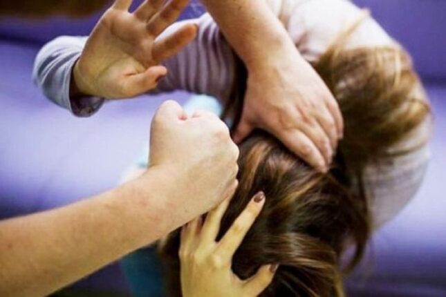 Keçmiş əri tərəfindən döyülən qadın məhkəmədə onu bağışladı