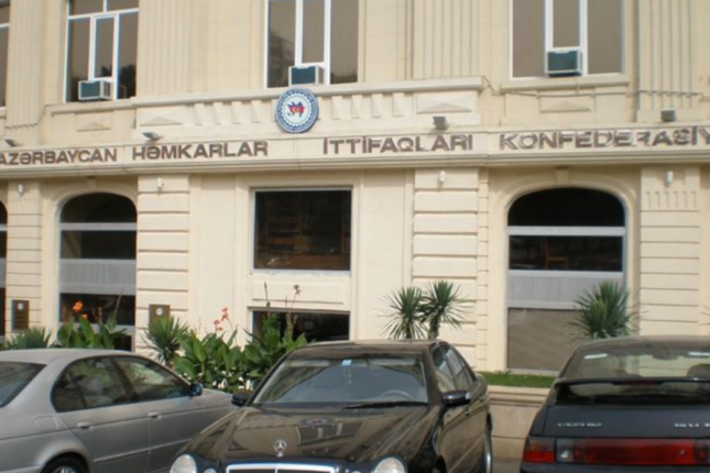 Həmkarlar İttifaqı ilə işçilər arasında narazılıq – hüquqşünasdan AÇIQLAMA