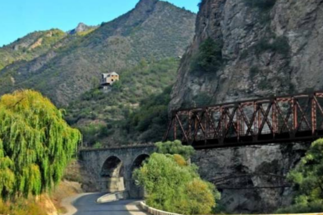 Əli Heydəri: “Dəhliz Azərbaycanın nəzarətində olarsa İran üçün təhlükə yoxdur”