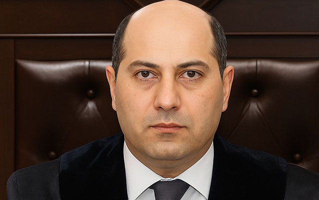 Azərbaycanda maraqlı hadisə: Hakim evində kirayə qalan qadının işindən imtina etdi