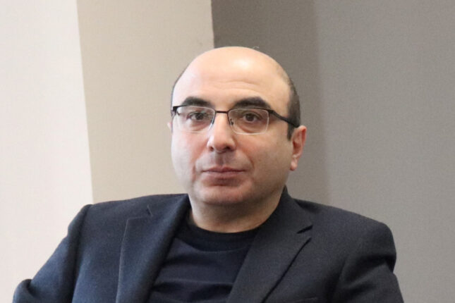 Hovhannisyan: “Qonşularımız Ermənistanı öz bildikləri şəkildə quracaqlar”