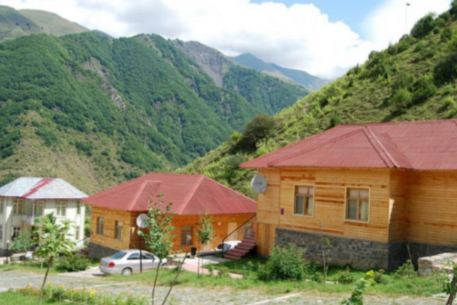 1000 manatlıq yay: Sadə vətəndaşlar üçün tətil niyə əlçatmazdır? – SOSİOLOQ