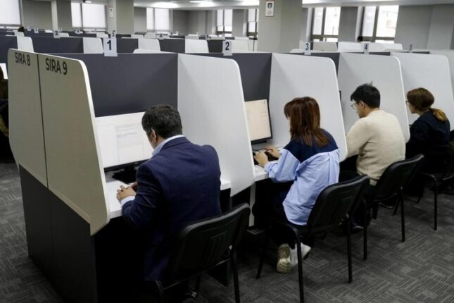 Ən çox bu bölgələrin müəllimləri sertifikasiyadan kəsilib – STATİSTİKA