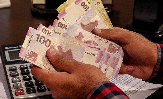 Qanunsuz işçi işlədən şirkət rəhbəri cəriməni ödəmədi, yenə cərimələndi