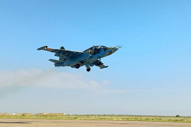 Aviasiya bölmələri ilə təlim-məşq uçuşları keçirilib