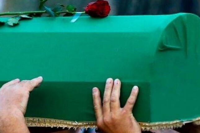 Tanınmış politoloq-jurnalist dünyasını dəyişdi – FOTO