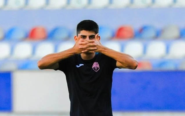 Azərbaycanlı futbolçu İsveç klubuna keçir