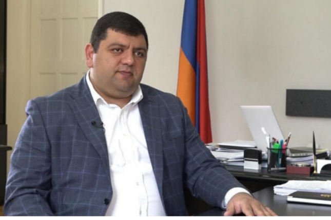 Parsyan: “Sülh müqaviləsinin paraflanması müsbət haldır”