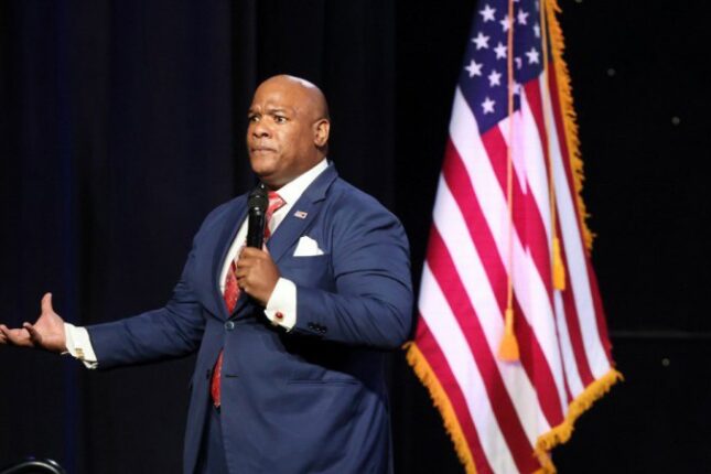 ABŞ prezidentinin müşaviri: Putini küncə sıxışdırmışıq