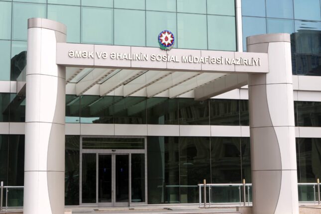 ƏƏSMN binalarını satışa çıxarır