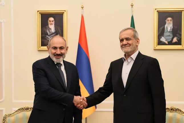 “Pezeşkiana deyin ki, Paşinyana inanmasın”