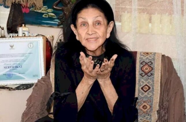 Xalq artisti qızını polisə verdi – “Brilyantları qaytarmır” – VİDEO