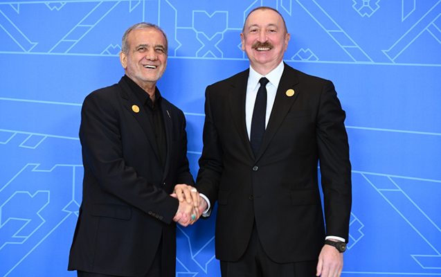 “İran Prezidenti azərbaycanlıdır, mənim kimi eyni qanı daşıyır” (VİDEO)