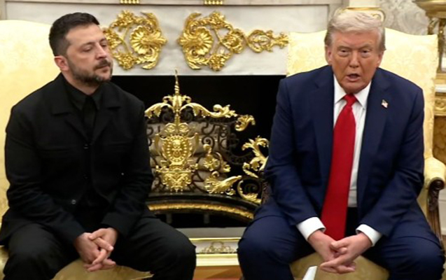 Bu dəfə geyiminə görə tərifləndi