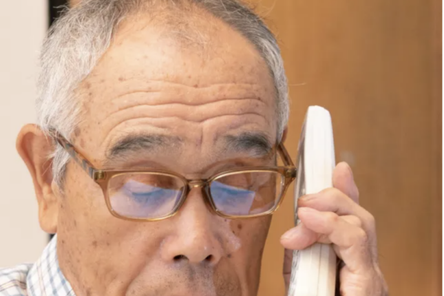 Bu ölkədə bankomatdan istifadə zamanı yaşlılara telefonla danışmaq qadağan edilib – SƏBƏB