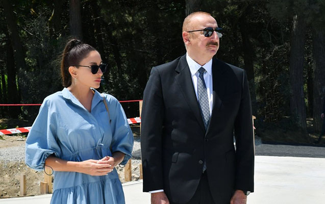 Prezident və xanımı Ağdərədə