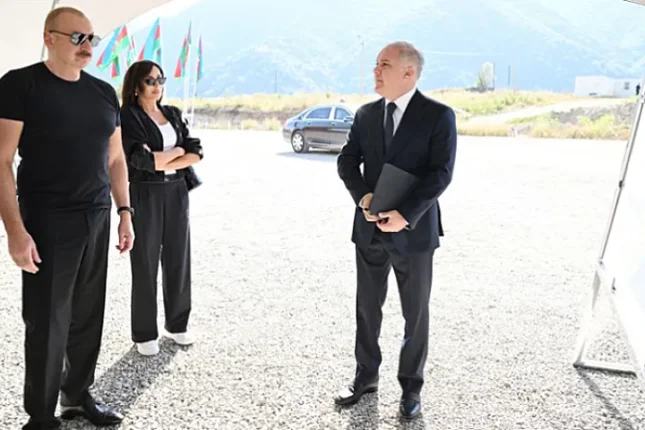 Kəlbəcər şəhərində 4-cü yaşayış kompleksinin təməli qoyuldu – FOTO – YENİLƏNDİ