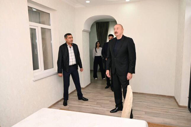 Prezident Hadrut sakininin evində oldu – FOTO